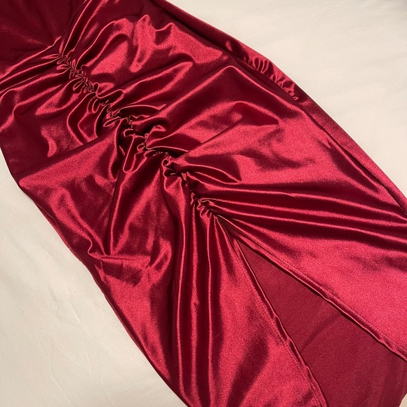 NEW Silk Ruched Fitted Dress - Picture 3 of 5